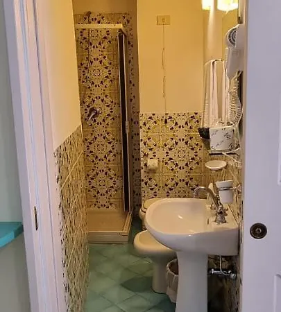 La Del Fiordo Hotel 3*