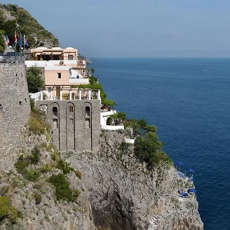La Del Fiordo 3* Furore